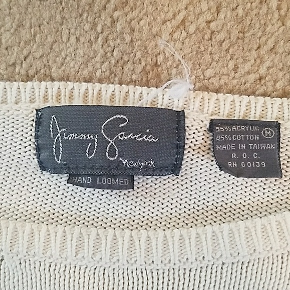 Vintage sweater. - Picture 2 of 3